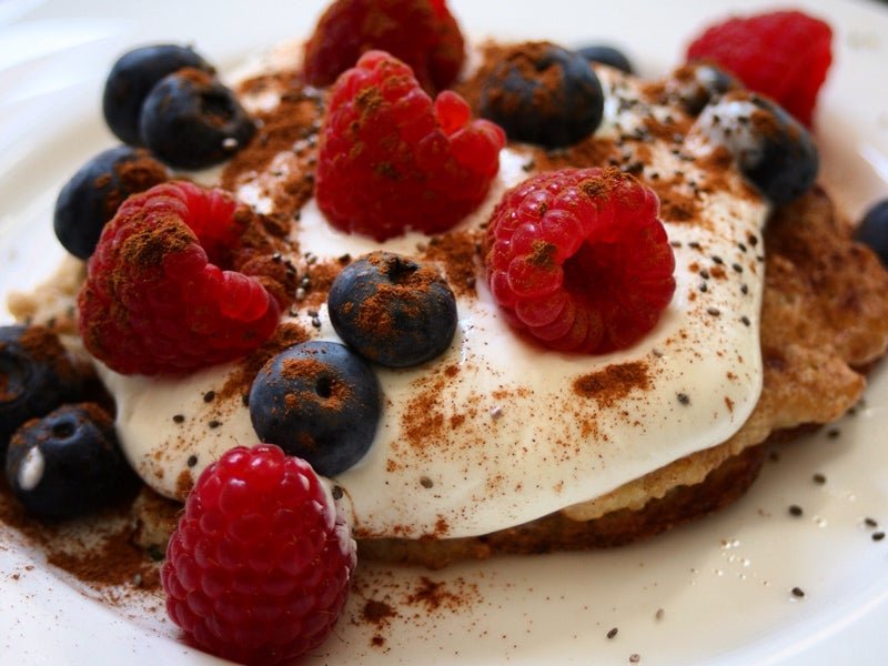 Pancakes with Banana, Cinnamon and Flaxseed
 &ndash; Lucy Bee