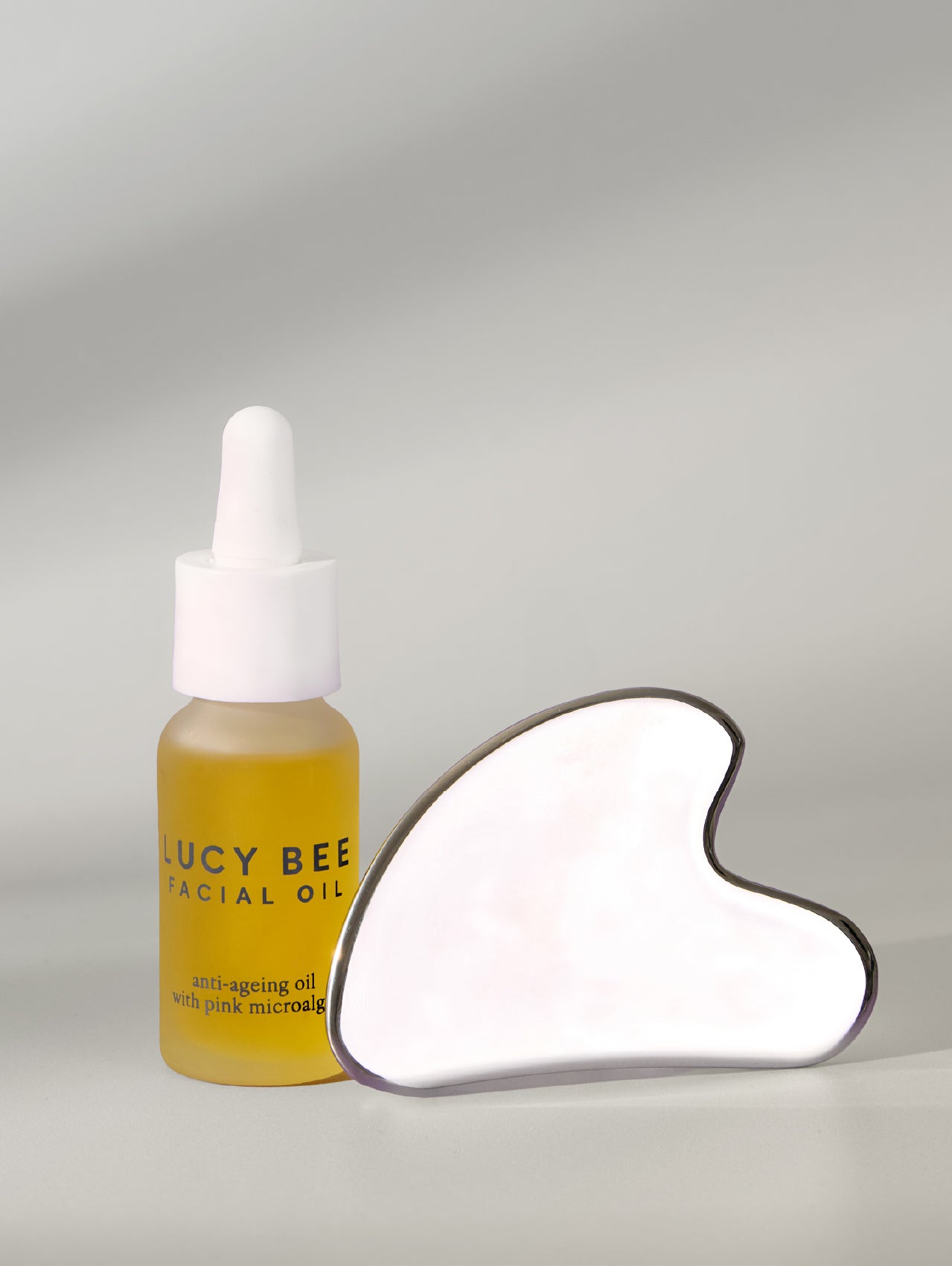 Anti-Ageing Facial Oil & Gua Sha Anti-Ageing Facial Oil & Gua Sha
