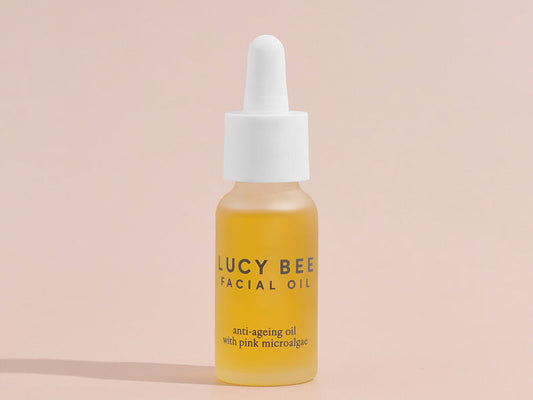 How to Use: Organic Facial Oil with Pink Microalgae