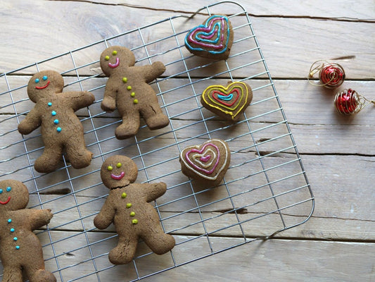 Lucy Bee Gingerbread Men