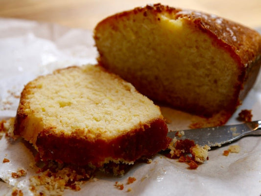 Lemon Drizzle Cake, a Family Favourite