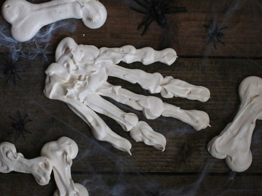Meringue Skeleton Hands and Bones