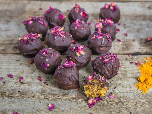 Turmeric Ginger Bites with Cinnamon