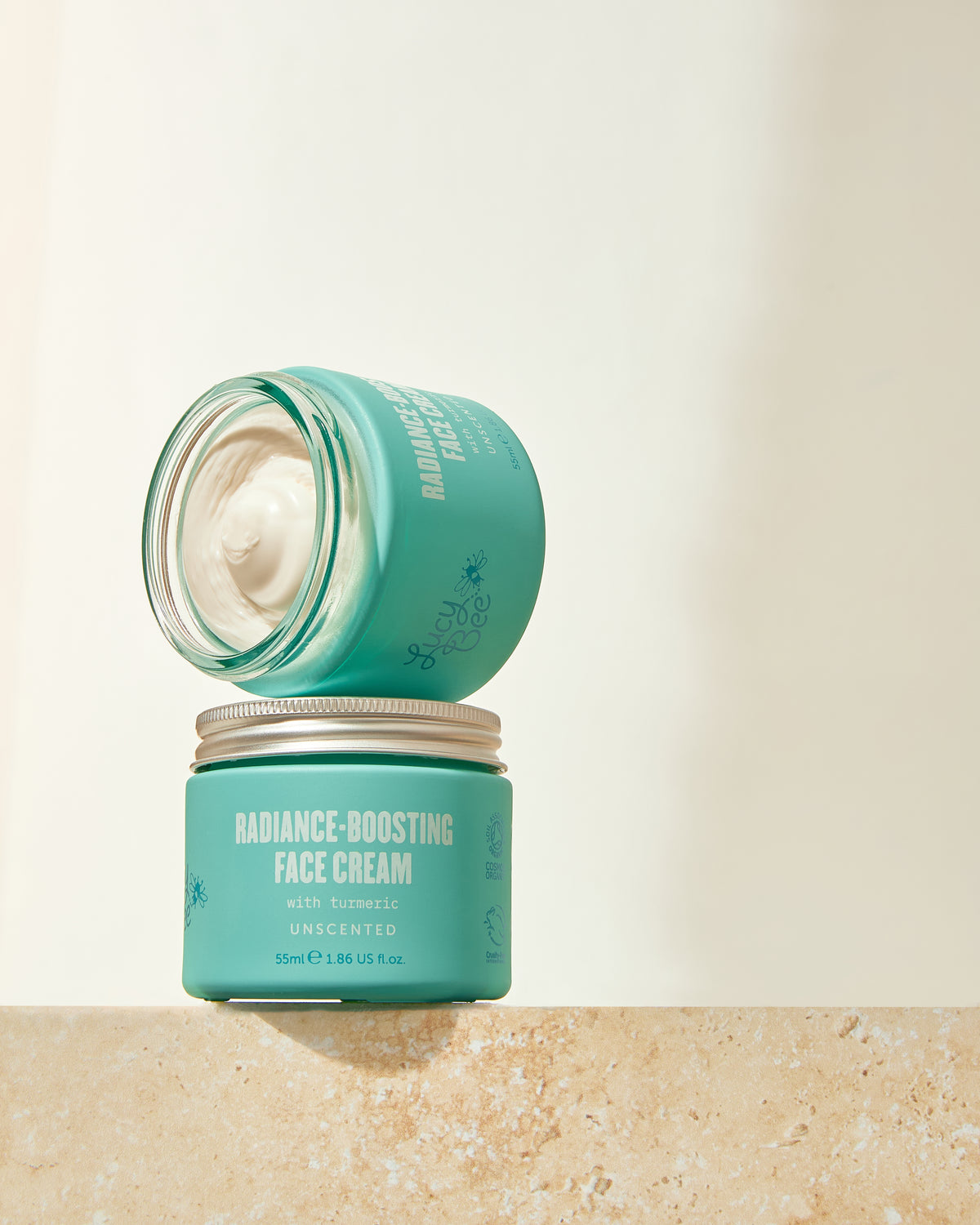 Radiance boosting face cream